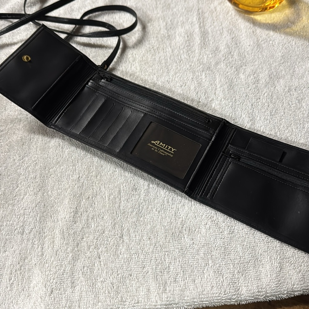 Wallet - Picture 2 of 2